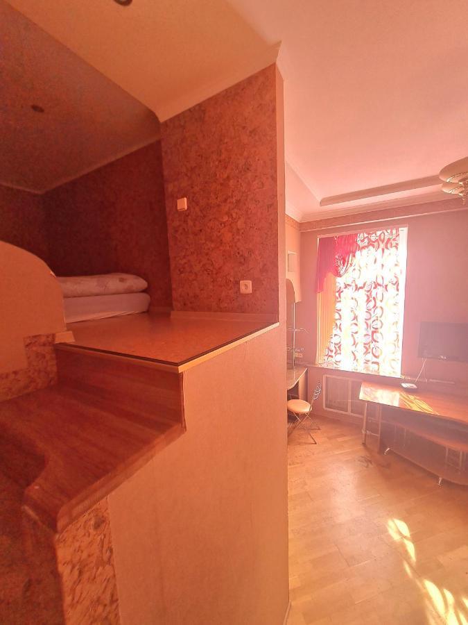 Центр, Євгена Коновальця, 3 Daire Lutsʼk Dış mekan fotoğraf